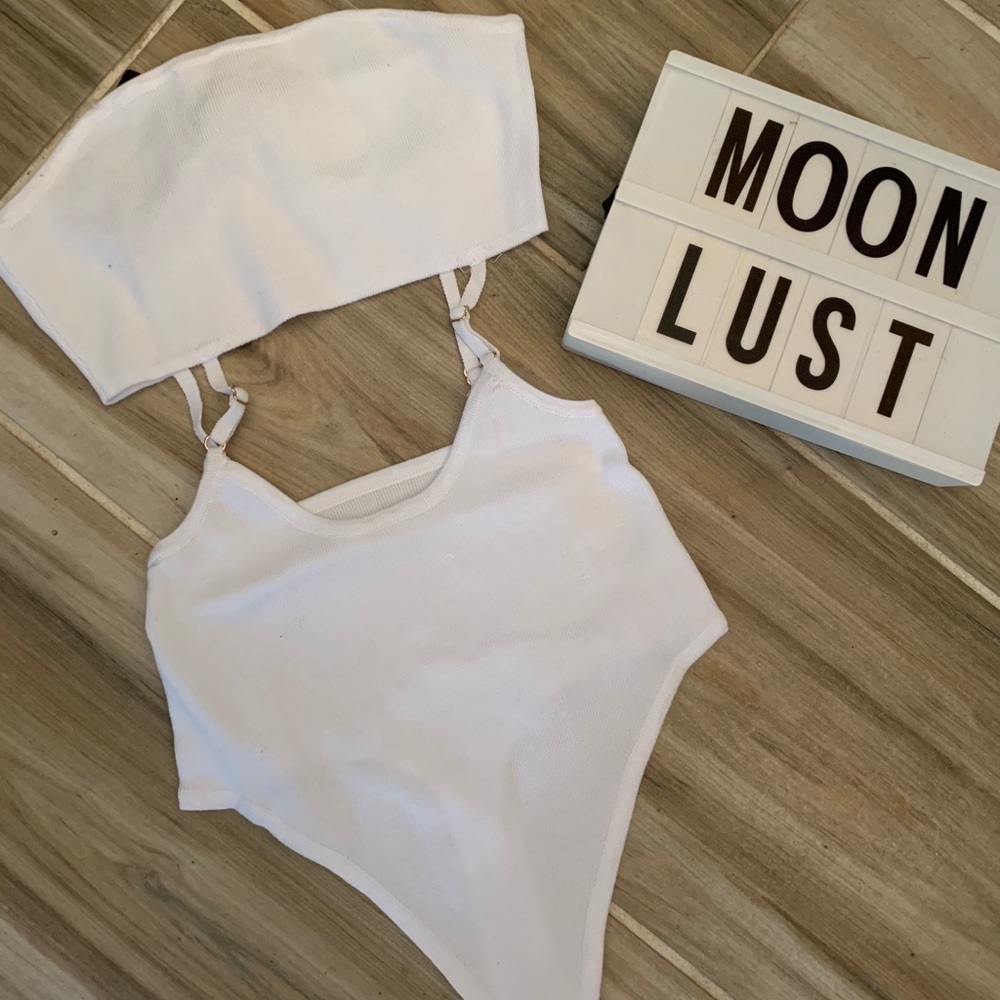 Strapless bodysuit